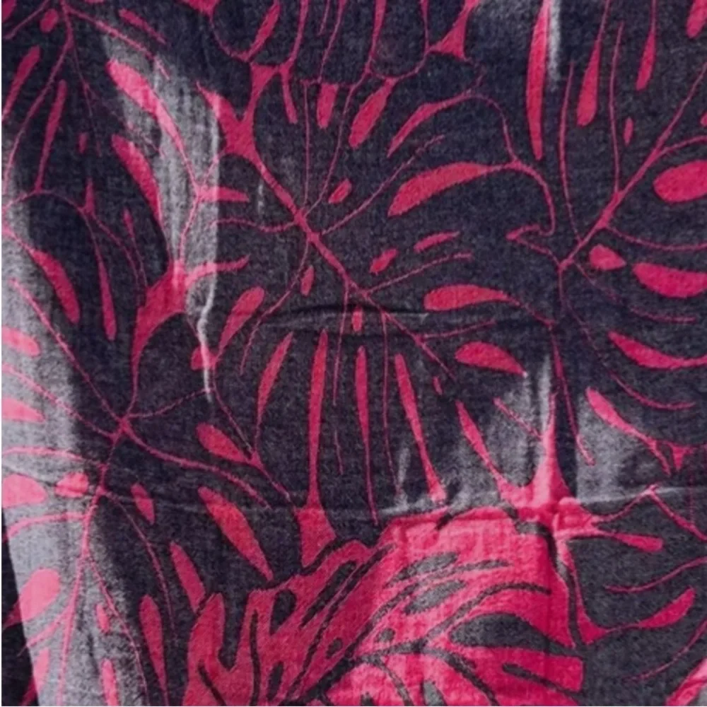 Monsteras Woven Tropical Leaf Organic Cotton Beach Towel Modern